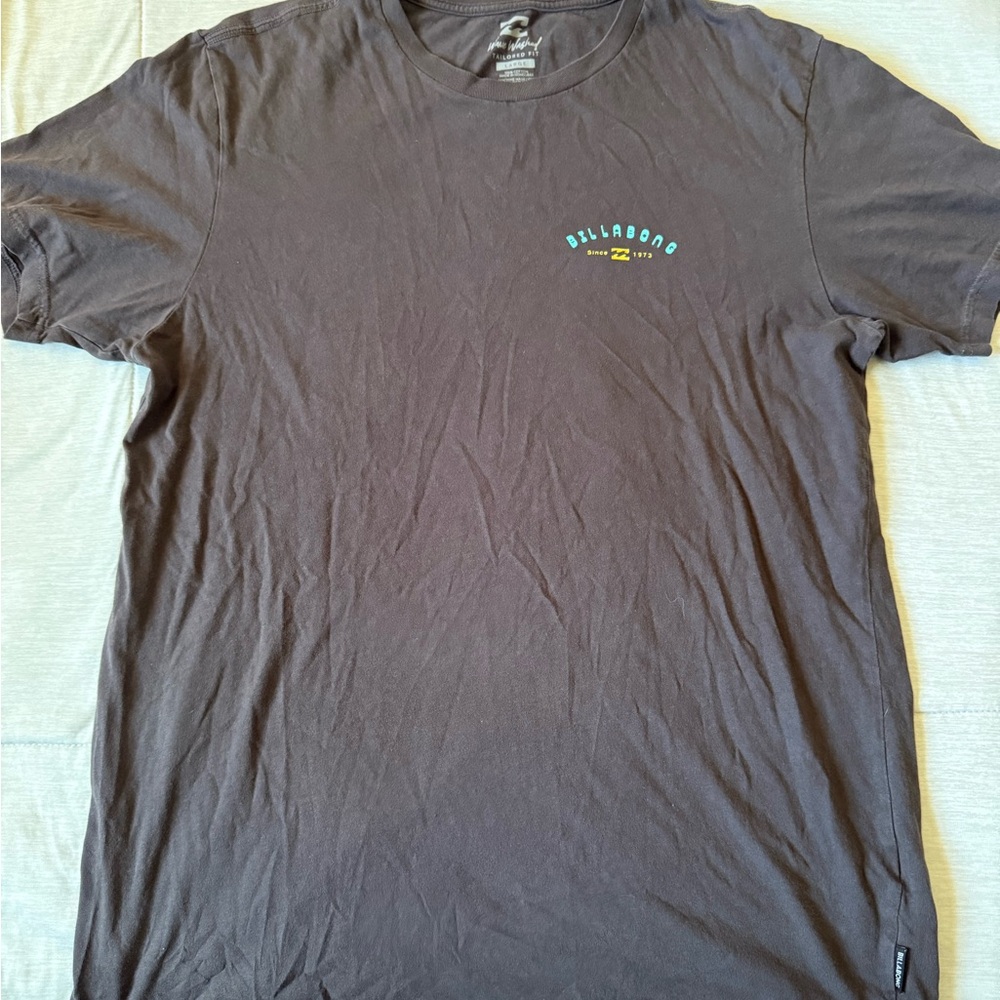 Billabong Men's Charcoal Tee with Teal Logo